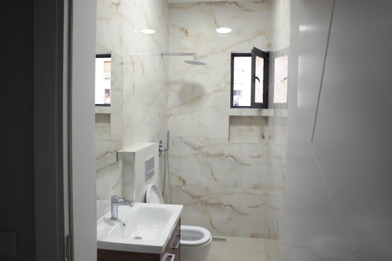 Angelx Apartments Tirana Esterno foto