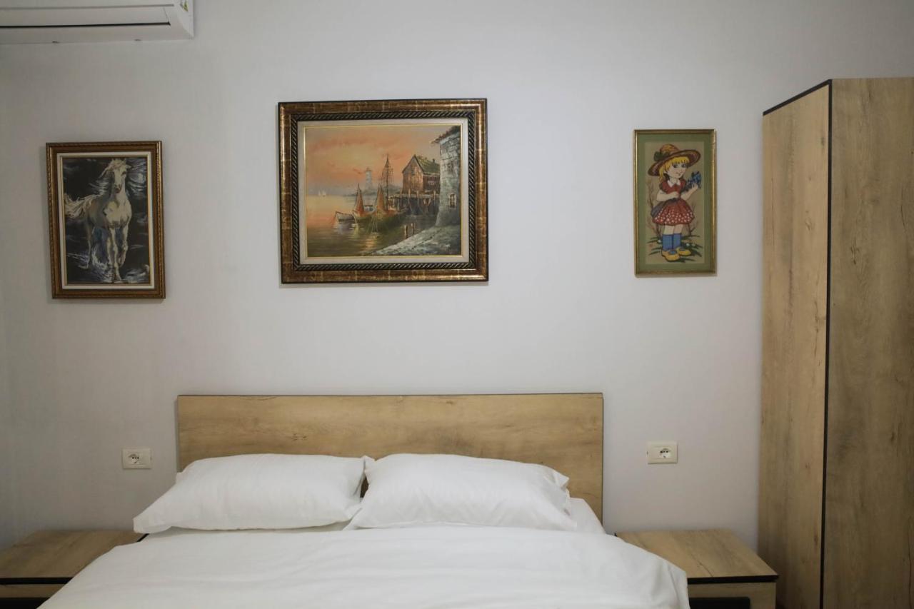Angelx Apartments Tirana Esterno foto