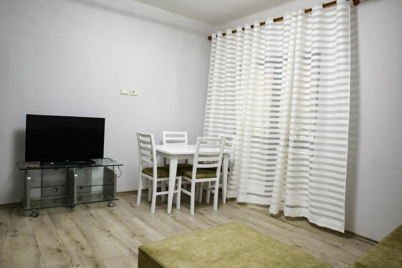 Angelx Apartments Tirana Esterno foto